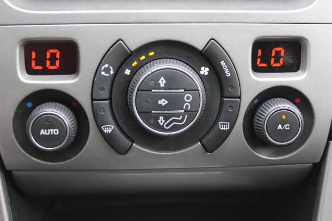 Peugeot 308 I Рестайлинг с пробегом 2012 года, цена 557 000 рублей, 166073 км, хэтчбек, Автокод Объявления
