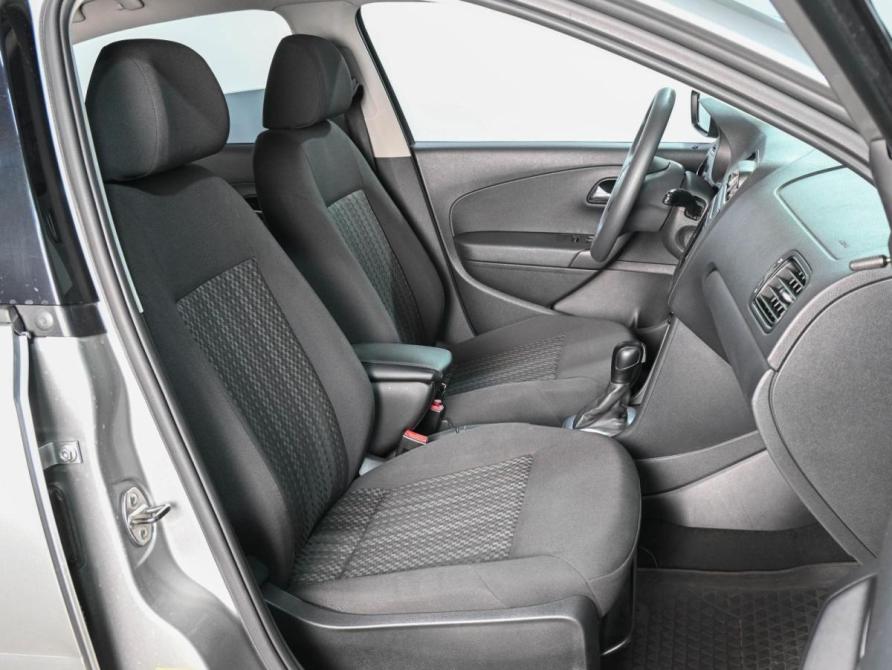 Volkswagen Polo V Рестайлинг Ростов-на-Дону  - изображение 8