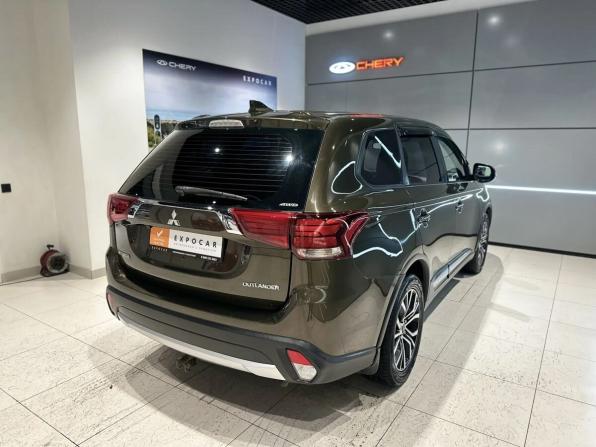 Mitsubishi Outlander III Рестайлинг 2 с пробегом 2018 года, цена 1 685 000 рублей, 162000 км, внедорожник, Автокод Объявления