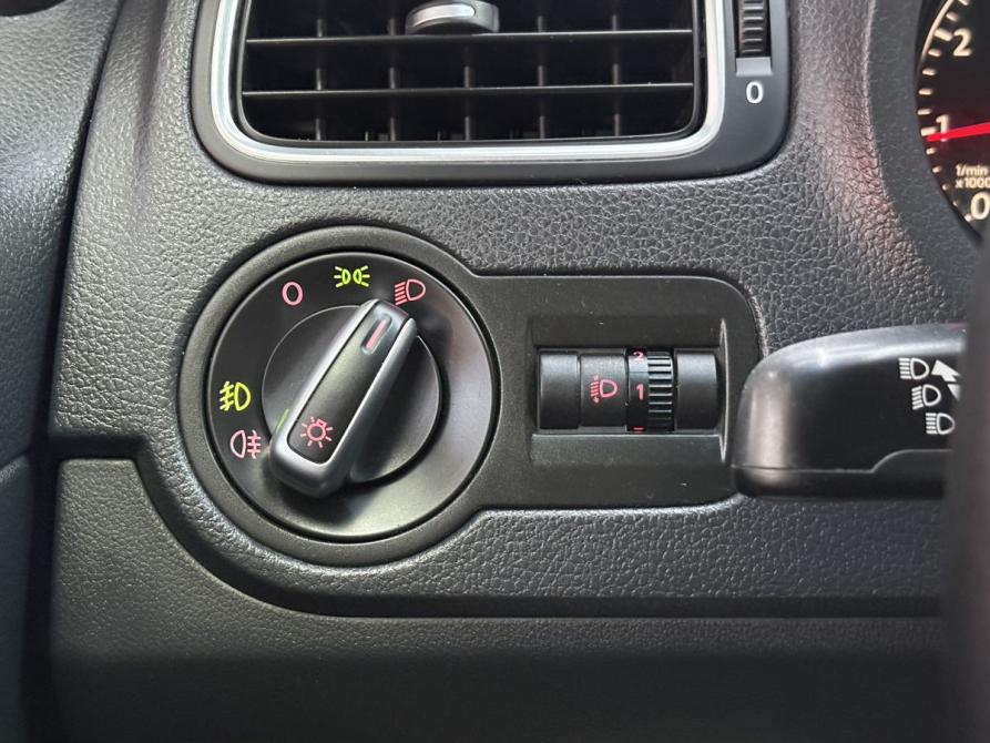 Volkswagen Polo V Рестайлинг Ярославль  - изображение 20