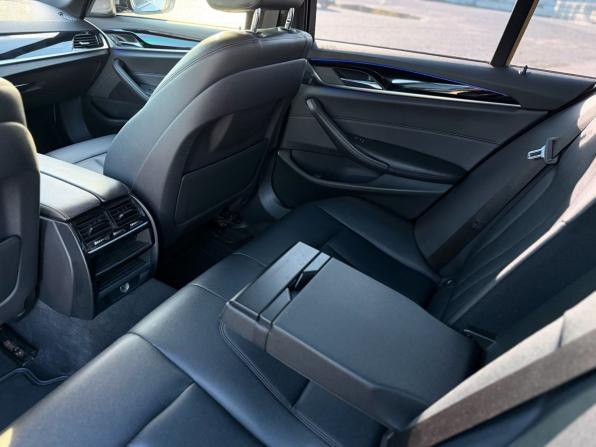 BMW 5 серии VII (G30/G31/G38) с пробегом 2018 года, цена 2 599 000 рублей, 197500 км, седан, Автокод Объявления