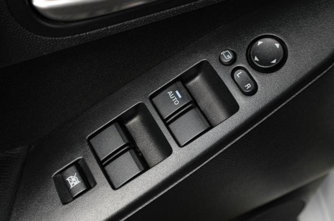 Mazda 3 II (BL) Рестайлинг с пробегом 2013 года, цена 1 199 000 рублей, 190748 км, хэтчбек, Автокод Объявления