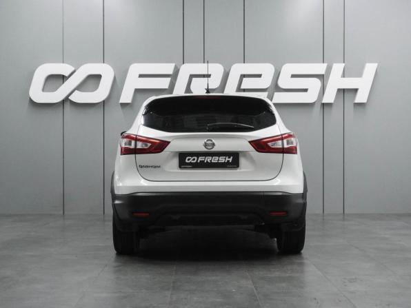 Nissan Qashqai II с пробегом 2016 года, цена 1 499 000 рублей, 161087 км, внедорожник, Автокод Объявления
