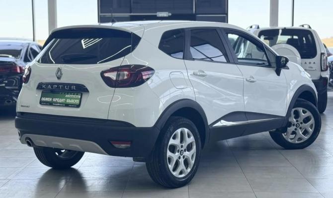 Renault Kaptur I с пробегом 2016 года, цена 1 349 000 рублей, 64000 км, внедорожник, Автокод Объявления