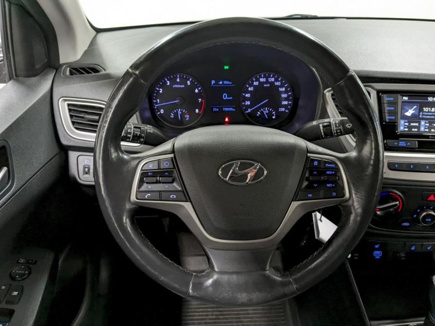 Hyundai Solaris II Москва  - изображение 24