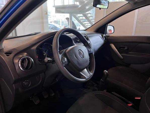 Renault Sandero II с пробегом 2017 года, цена 780 000 рублей, 160545 км, хэтчбек, Автокод Объявления