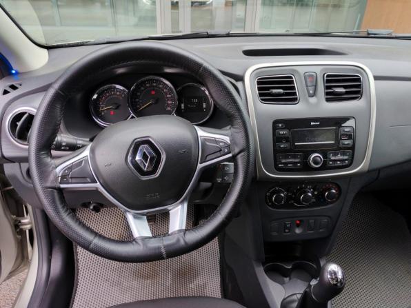 Renault Sandero II Рестайлинг с пробегом 2019 года, цена 1 170 000 рублей, 93040 км, хэтчбек, Автокод Объявления
