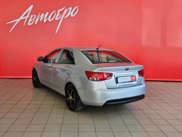 Kia Cerato II с пробегом 2010 года, цена 589 000 рублей, 182441 км, седан, Автокод Объявления