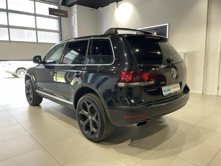 Volkswagen Touareg I Рестайлинг Москва  - изображение 6