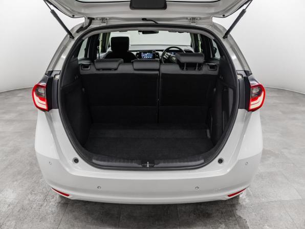 Honda Fit IV с пробегом 2020 года, цена 1 400 000 рублей, 77430 км, хэтчбек, Автокод Объявления