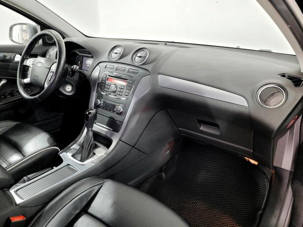Ford Mondeo IV Рестайлинг с пробегом 2013 года, цена 1 020 000 рублей, 201863 км, седан, Автокод Объявления