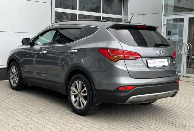 Hyundai Santa Fe III с пробегом 2013 года, цена 1 780 000 рублей, 237834 км, внедорожник, Автокод Объявления