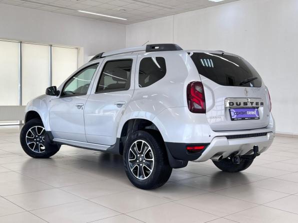 Renault Duster I Рестайлинг с пробегом 2018 года, цена 1 350 000 рублей, 160000 км, внедорожник, Автокод Объявления