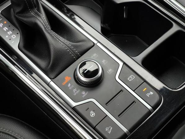 Kia Sorento IV с пробегом 2021 года, цена 4 300 000 рублей, 55800 км, внедорожник, Автокод Объявления
