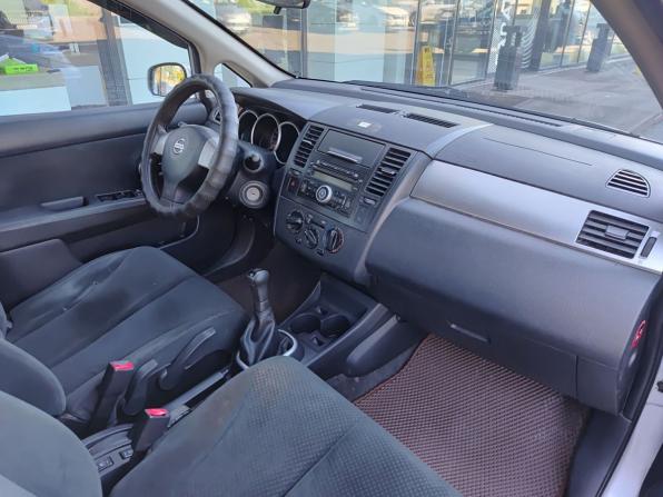 Nissan Tiida I Рестайлинг с пробегом 2011 года, цена 550 000 рублей, 162135 км, хэтчбек, Автокод Объявления