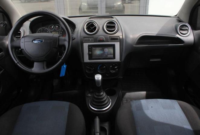 Ford Fiesta Mk5 с пробегом 2008 года, цена 399 000 рублей, 136092 км, хэтчбек, Автокод Объявления