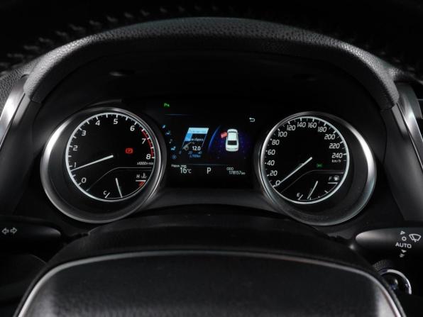 Toyota Camry VIII (XV70) с пробегом 2018 года, цена 2 489 000 рублей, 178157 км, седан, Автокод Объявления