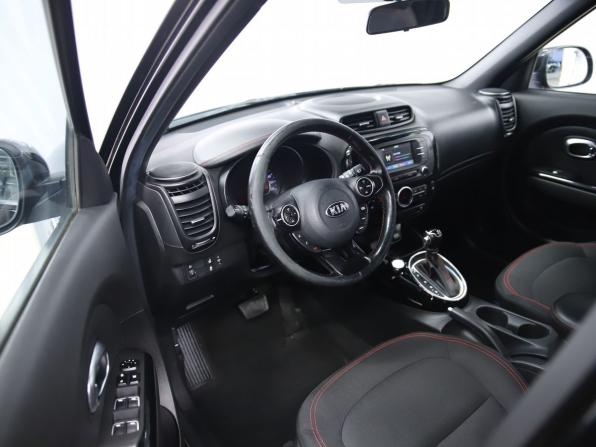 Kia Soul II Рестайлинг с пробегом 2018 года, цена 1 490 000 рублей, 138911 км, хэтчбек, Автокод Объявления