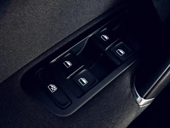Volkswagen Golf VII с пробегом 2013 года, цена 971 000 рублей, 243453 км, хэтчбек, Автокод Объявления