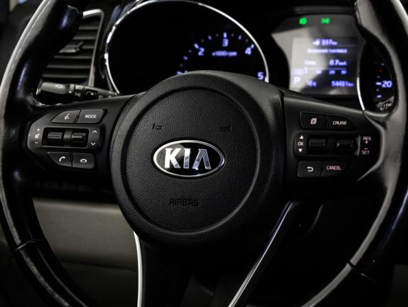 Kia Carnival III с пробегом 2019 года, цена 2 499 000 рублей, 54364 км, минивэн, Автокод Объявления