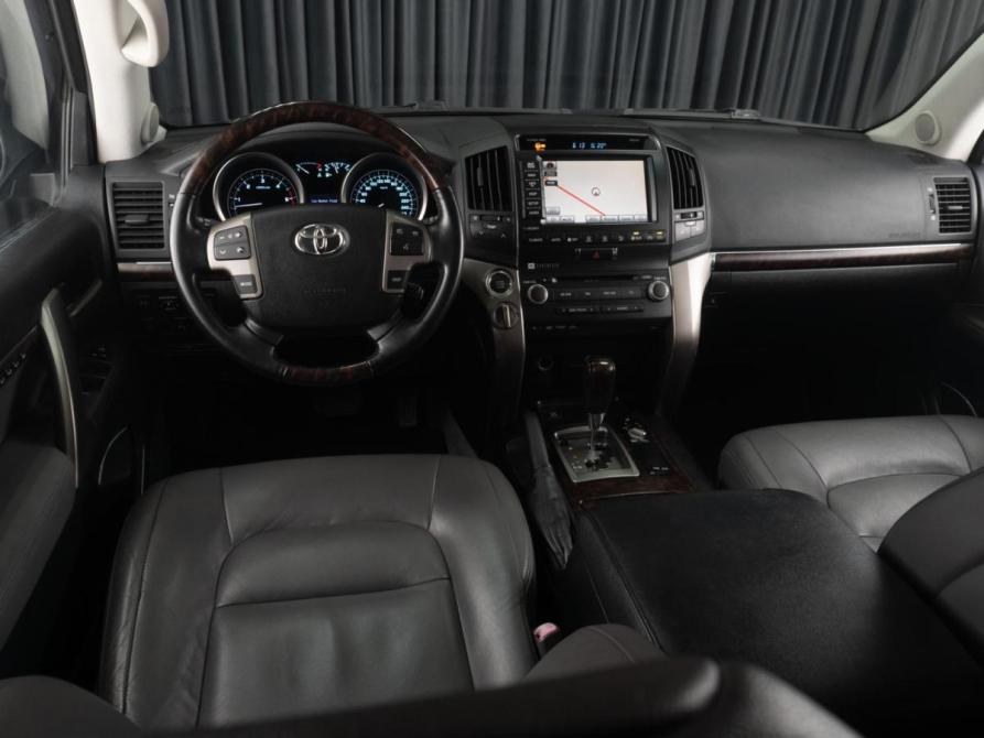 Toyota Land Cruiser 200 Series Тюмень  - изображение 6