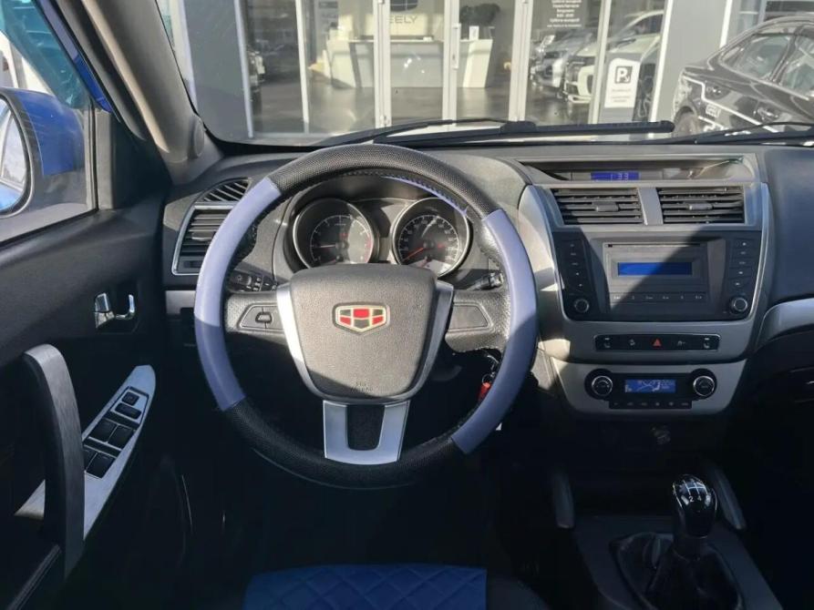 Geely Emgrand X7 I Рестайлинг Воронеж  - изображение 8