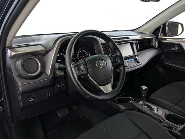 Toyota RAV4 IV (XA40) Рестайлинг с пробегом 2018 года, цена 2 430 000 рублей, 120339 км, внедорожник, Автокод Объявления