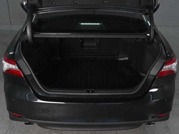 Toyota Camry VIII (XV70) Рестайлинг с пробегом 2023 года, цена 3 465 000 рублей, 71731 км, седан, Автокод Объявления