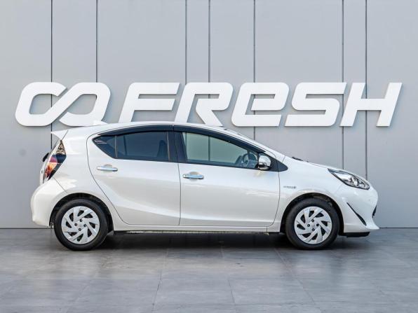 Toyota Aqua I Рестайлинг 2 с пробегом 2018 года, цена 1 250 000 рублей, 147284 км, хэтчбек, Автокод Объявления