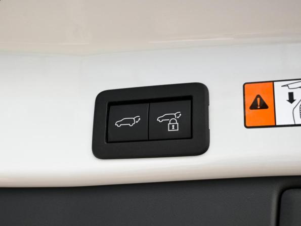 Toyota RAV4 VI (XA60) с пробегом 2025 года, цена 4 300 000 рублей, 15 км, внедорожник, Автокод Объявления