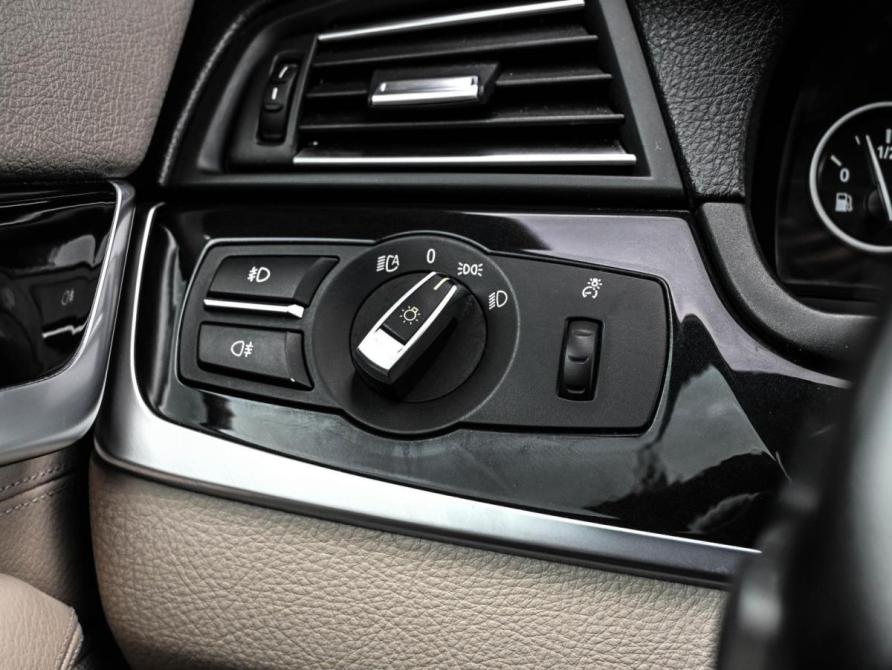 BMW 5 серии VI (F10/F11/F07) Новороссийск  - изображение 18