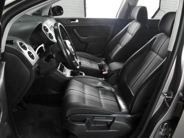 Volkswagen Golf Plus II с пробегом 2012 года, цена 929 000 рублей, 126105 км, хэтчбек, Автокод Объявления
