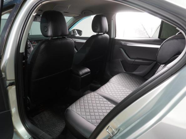 Skoda Octavia III (A7) с пробегом 2013 года, цена 999 000 рублей, 168859 км, лифтбек, Автокод Объявления