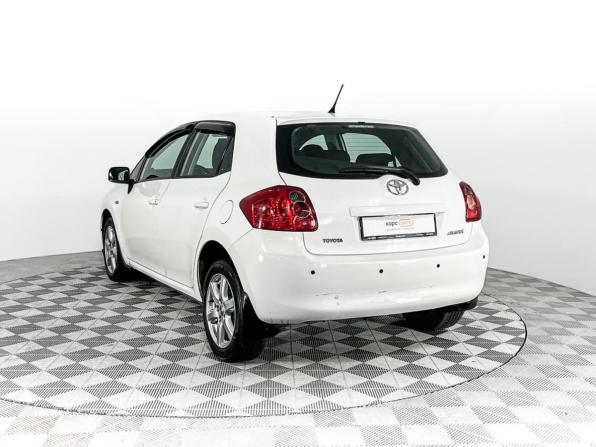 Toyota Auris I с пробегом 2008 года, цена 599 000 рублей, 226640 км, хэтчбек, Автокод Объявления