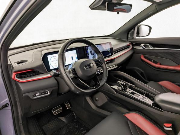 Geely Coolray I Рестайлинг с пробегом 2024 года, цена 2 125 000 рублей, 48072 км, внедорожник, Автокод Объявления