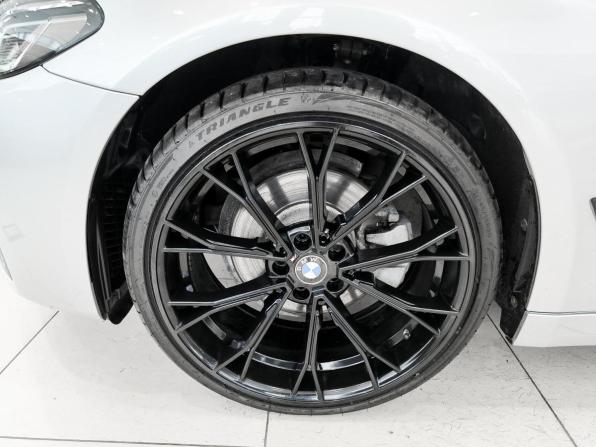 BMW 5 серии VII (G30/G31/G38) Рестайлинг с пробегом 2021 года, цена 4 250 000 рублей, 108928 км, седан, Автокод Объявления