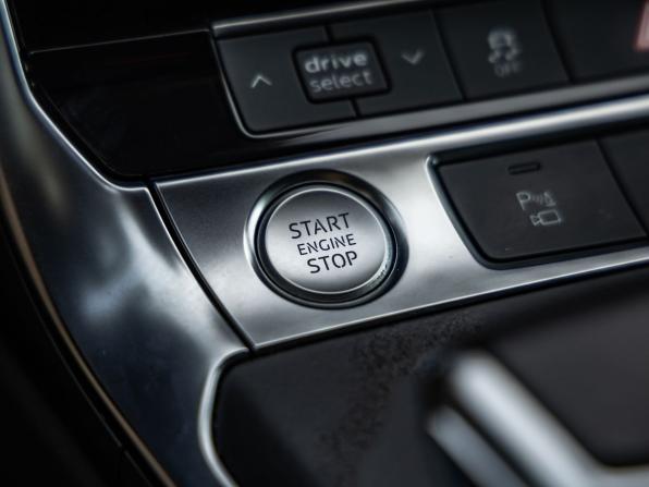 Audi A6 V (C8) с пробегом 2020 года, цена 3 548 000 рублей, 72302 км, седан, Автокод Объявления