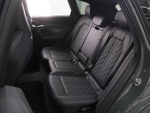 Audi Q5 III с пробегом 2025 года, цена 6 359 000 рублей, 60 км, внедорожник, Автокод Объявления
