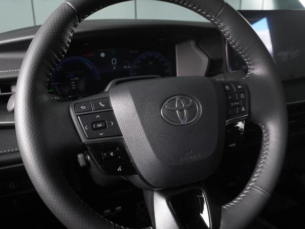 Toyota Camry IX (XV80) China Market с пробегом 2026 года, цена 4 574 000 рублей, 137 км, седан, Автокод Объявления