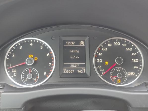 Volkswagen Tiguan I Рестайлинг с пробегом 2013 года, цена 960 000 рублей, 234680 км, внедорожник, Автокод Объявления