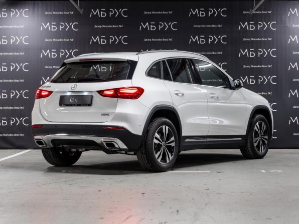 Новый Mercedes-Benz GLA II (H247) Рестайлинг 2025 года, цена 5 356 000 рублей, внедорожник, Автокод Объявления