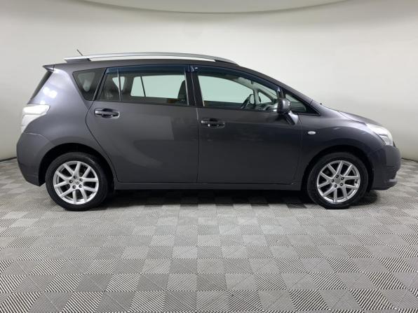 Toyota Verso I с пробегом 2012 года, цена 808 000 рублей, 343147 км, компактвэн, Автокод Объявления