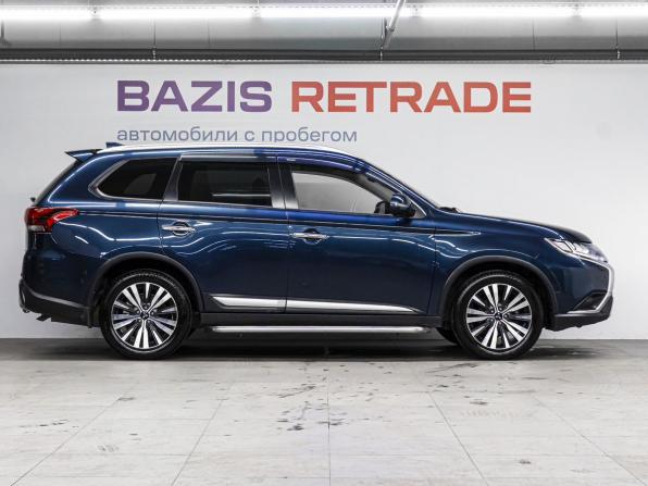 Mitsubishi Outlander III Рестайлинг 3 с пробегом 2019 года, цена 2 470 000 рублей, 89159 км, внедорожник, Автокод Объявления