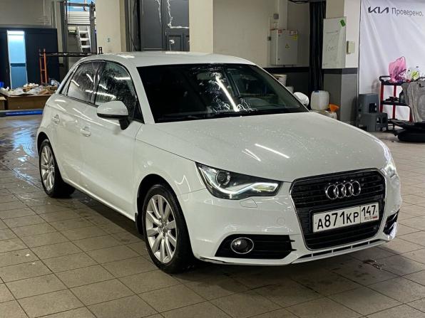 Audi A1 I (8X) с пробегом 2013 года, цена 879 000 рублей, 166000 км, хэтчбек, Автокод Объявления