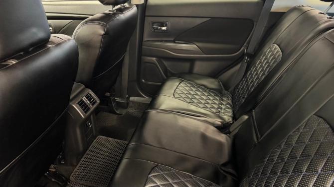Mitsubishi Outlander III Рестайлинг 2 с пробегом 2018 года, цена 1 635 000 рублей, 216460 км, внедорожник, Автокод Объявления