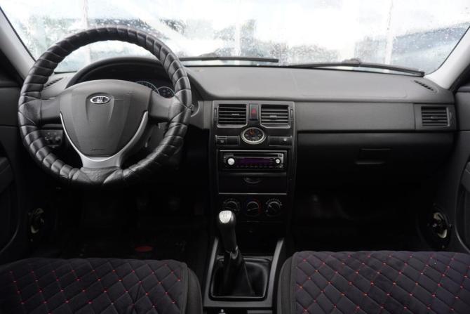 Lada (ВАЗ) Priora I с пробегом 2013 года, цена 300 000 рублей, 135387 км, хэтчбек, Автокод Объявления
