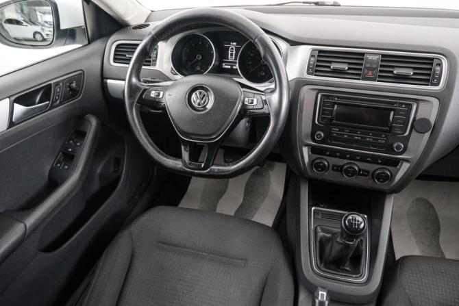 Volkswagen Jetta VI Рестайлинг с пробегом 2017 года, цена 1 399 000 рублей, 134000 км, седан, Автокод Объявления