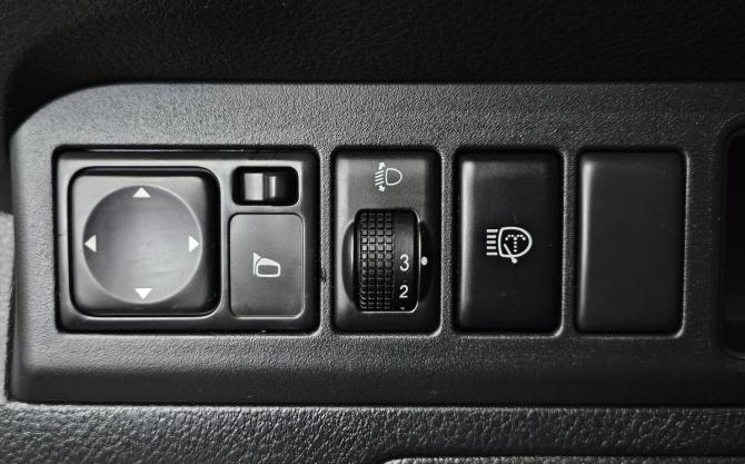 Nissan Note I с пробегом 2007 года, цена 535 000 рублей, 152260 км, хэтчбек, Автокод Объявления