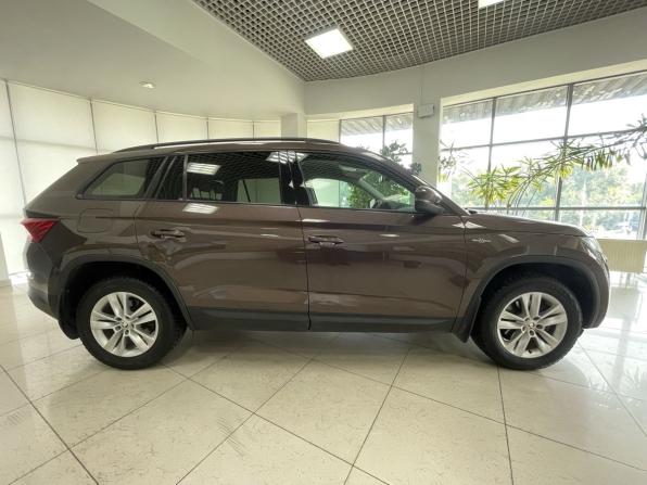 Skoda Kodiaq I с пробегом 2020 года, цена 2 799 000 рублей, 75797 км, внедорожник, Автокод Объявления