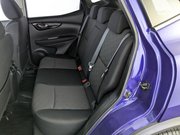 Nissan Qashqai II с пробегом 2018 года, цена 1 650 000 рублей, 124155 км, внедорожник, Автокод Объявления
